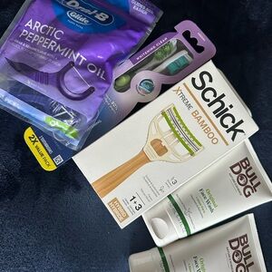 Schick Xtreme Bamboo Razor + Oral Care Men’s Self Care Bundle #L